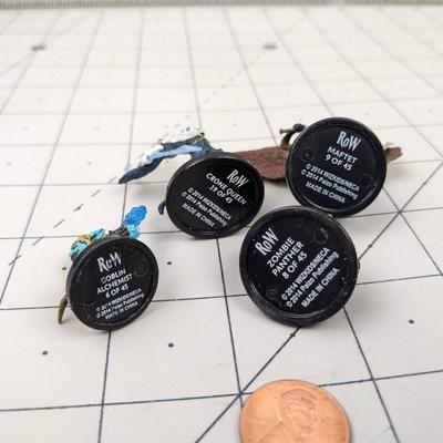 #547 DND Reign of Winter Figures