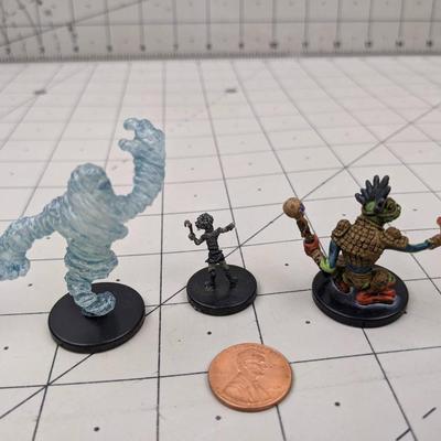 #550 DND Shattered Star Figures