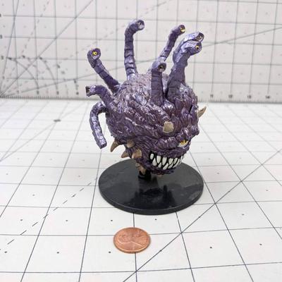 #557 DND Figure DDM2 Beholder Ultimate Tyrant