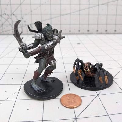 #577 DND Figures: War Troll and Blade Spider