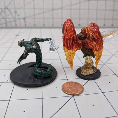#580 DND Figure: Angel of Valor and Yuan-Ti Champion of Zehir