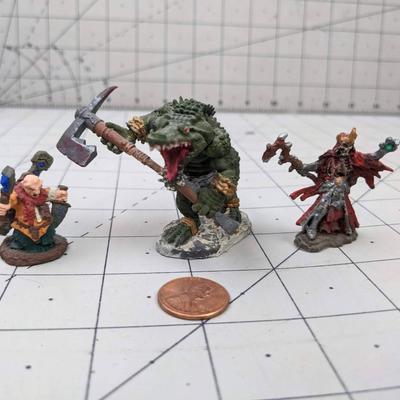 #604 DND Figures: Unmarked Reapers