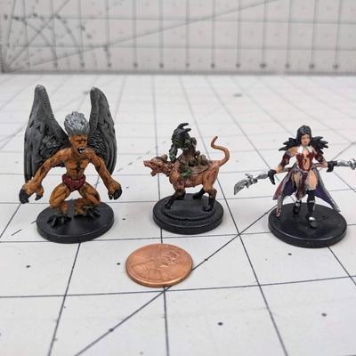 #605 DND Figures: Shrieking Harpy, Goblin Commando on Goblin Dog and Runelord Sorshen