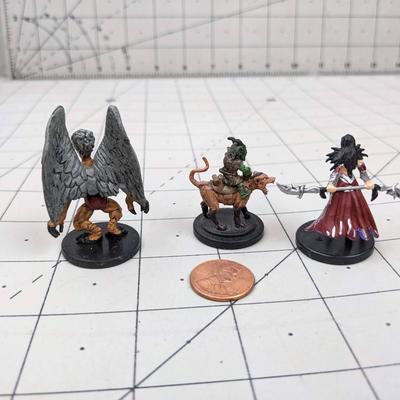 #605 DND Figures: Shrieking Harpy, Goblin Commando on Goblin Dog and Runelord Sorshen