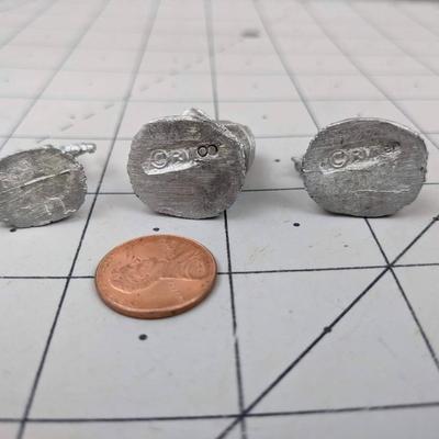 #631 DND Figures Silver Misc.