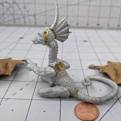 #635 Gold Wing Dragon