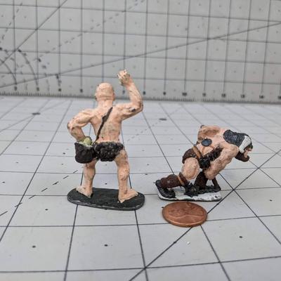 #640 Two Troll Figures