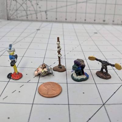 #646 Hand Painted Metal Game Pieces