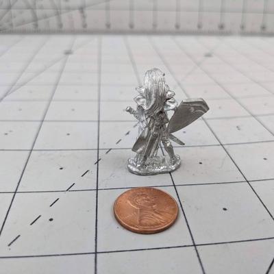 #647 Metal Fighter Elf