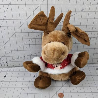 #686 Reindeer Stuffed Toy