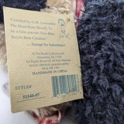 #689 Boyds Bears & Friends Hsing-Hsing Wongbruin Panda Bear