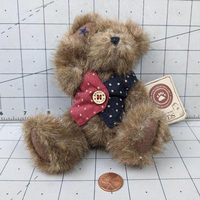 #708 Libearty Boyd's Bears