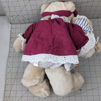 #712 Vintage Commonwealth Plush Mama Bear and Baby