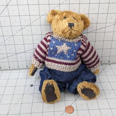 #730 Boyd's Bear Eddie Bean Bauer With Sweater