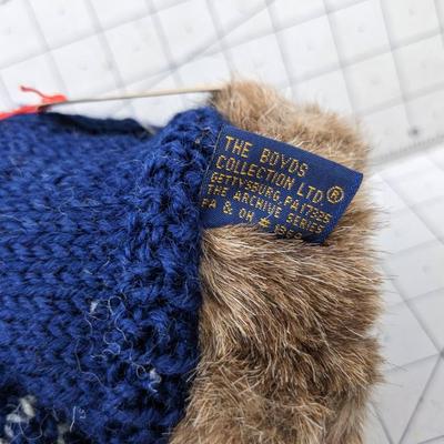 #751 Vintage Boyd Bears Wearing Sailor Sibling
