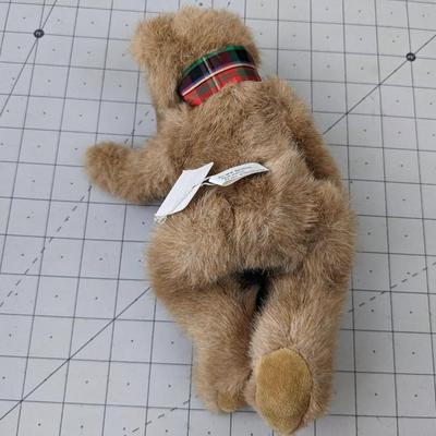 #756 Boyd's Collection Bear