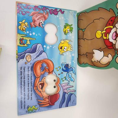 FANTASTIC YOUNG READER "EYE BALLS" BOOK BUNDLE 2 PC