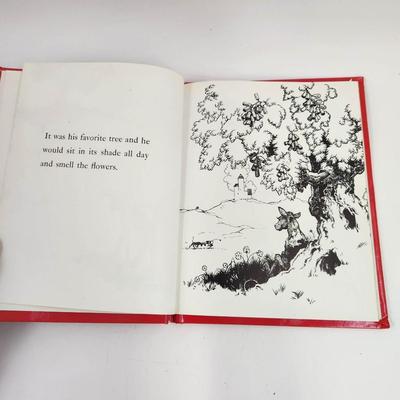THE STORY OF FERDINAND BY MUNRO LEAF DRAWINGS BY ROBERT LAWSON