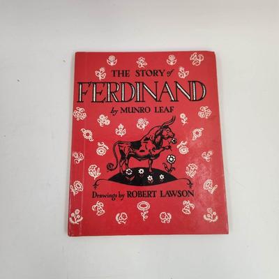 THE STORY OF FERDINAND BY MUNRO LEAF DRAWINGS BY ROBERT LAWSON