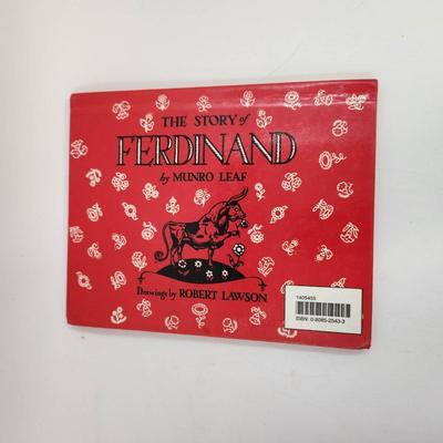 THE STORY OF FERDINAND BY MUNRO LEAF DRAWINGS BY ROBERT LAWSON