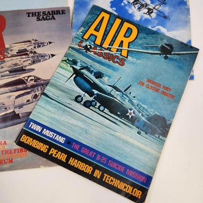 VINTAGE COLLECTIBLE AIR - & GHOST SQUADRON MAGAZINES