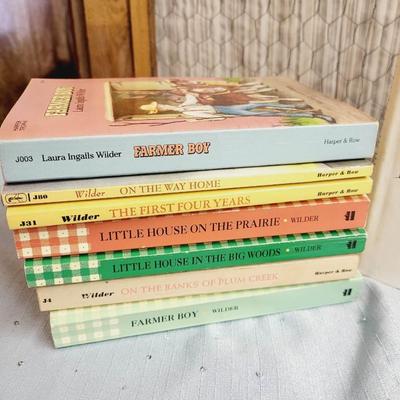 LAURA INGALLS WILDER SOFTBACK & HARDBACK BOOK BUNDLE