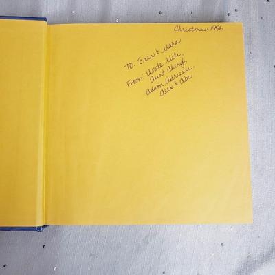 THE TREASURY OF FAIRY TALES HARDBACK BOOK