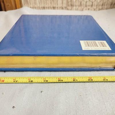 THE TREASURY OF FAIRY TALES HARDBACK BOOK