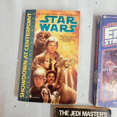 STAR WARS BUNDLE INCLUDING THE JEDI QUIZ MASTER