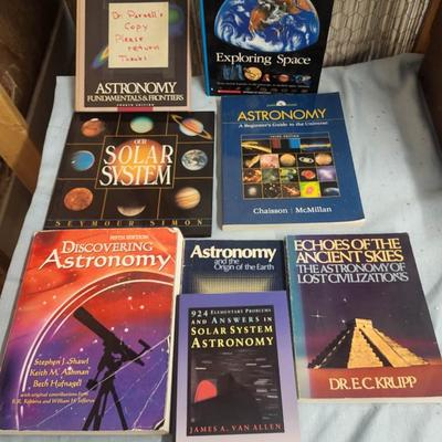 ASTRONOMY & SPACE BUNDLE OF BOOKS