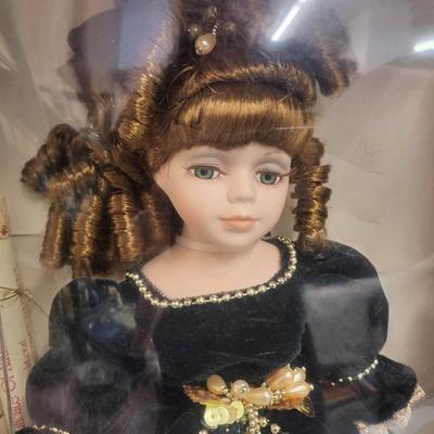 COLLECTOR CHOICE BISQUE PORCELAIN DOLL IN BOX