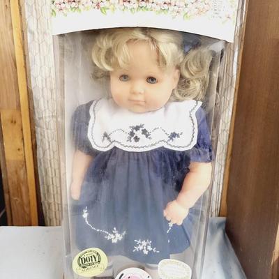 NEW IN BOX LISSI DOLL