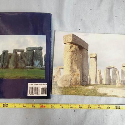 STONEHENGE BOOK BUNDLE 2 BOOKS