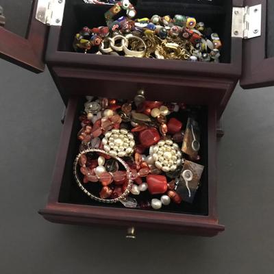 ESTATE JEWELRY