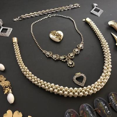 ESTATE JEWELRY