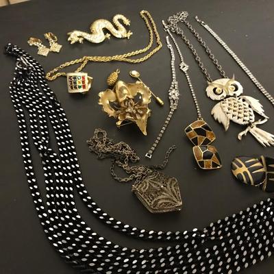 ESTATE JEWELRY