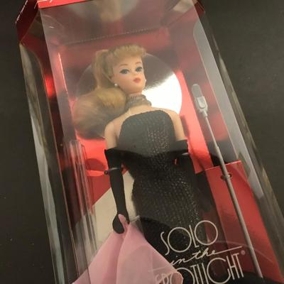 BARBIE LOT