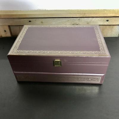 ESTATE JEWELRY
