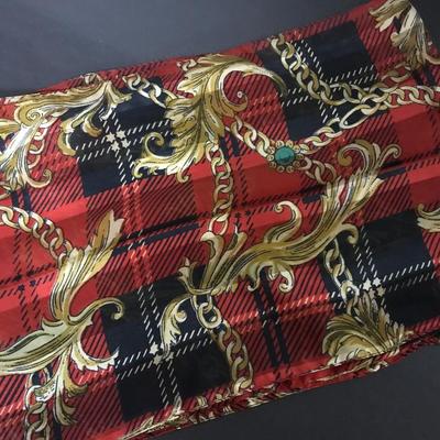 VINTAGE CLOTHING