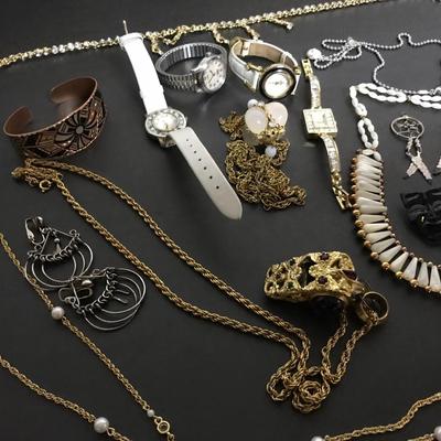 ESTATE JEWELRY LOT