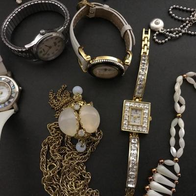 ESTATE JEWELRY LOT