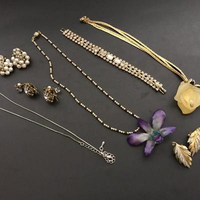 ESTATE JEWELRY LOT