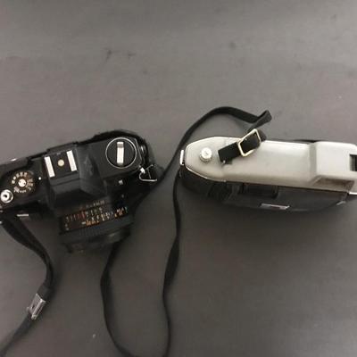 VINTAGE CAMERA LOT