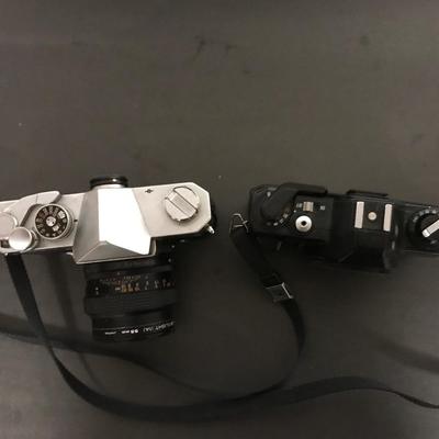 VINTAGE CAMERA LOT