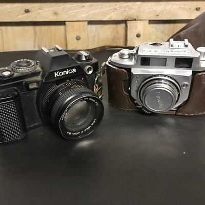 VINTAGE CAMERA LOT