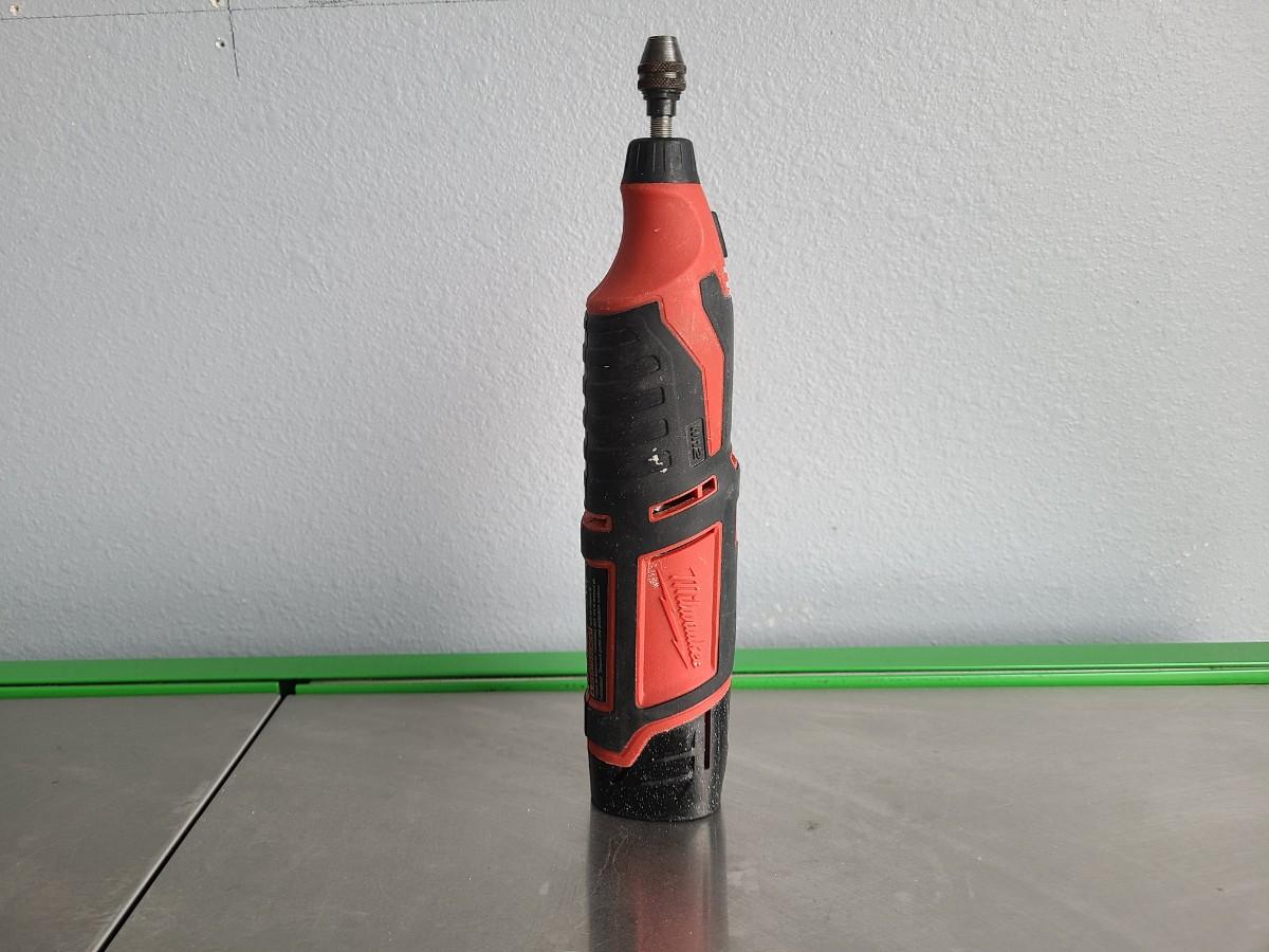 MILWAUKEE M12 ROTARY TOOL Model 246020