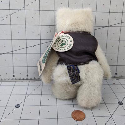 #768 Boydâ€™s Bear Little Whitaker