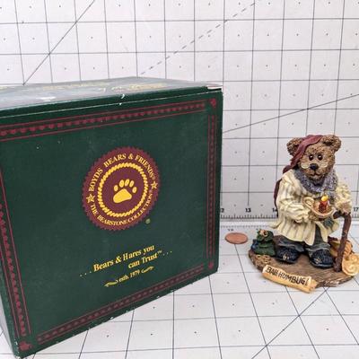 #791 Bah Humbug Boydâ€™s Bear