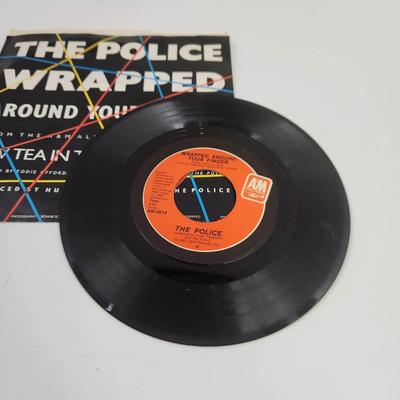 THE POLICE WRAPPED AROUND YOUR FINGER 45 RECORD