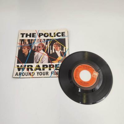 THE POLICE WRAPPED AROUND YOUR FINGER 45 RECORD